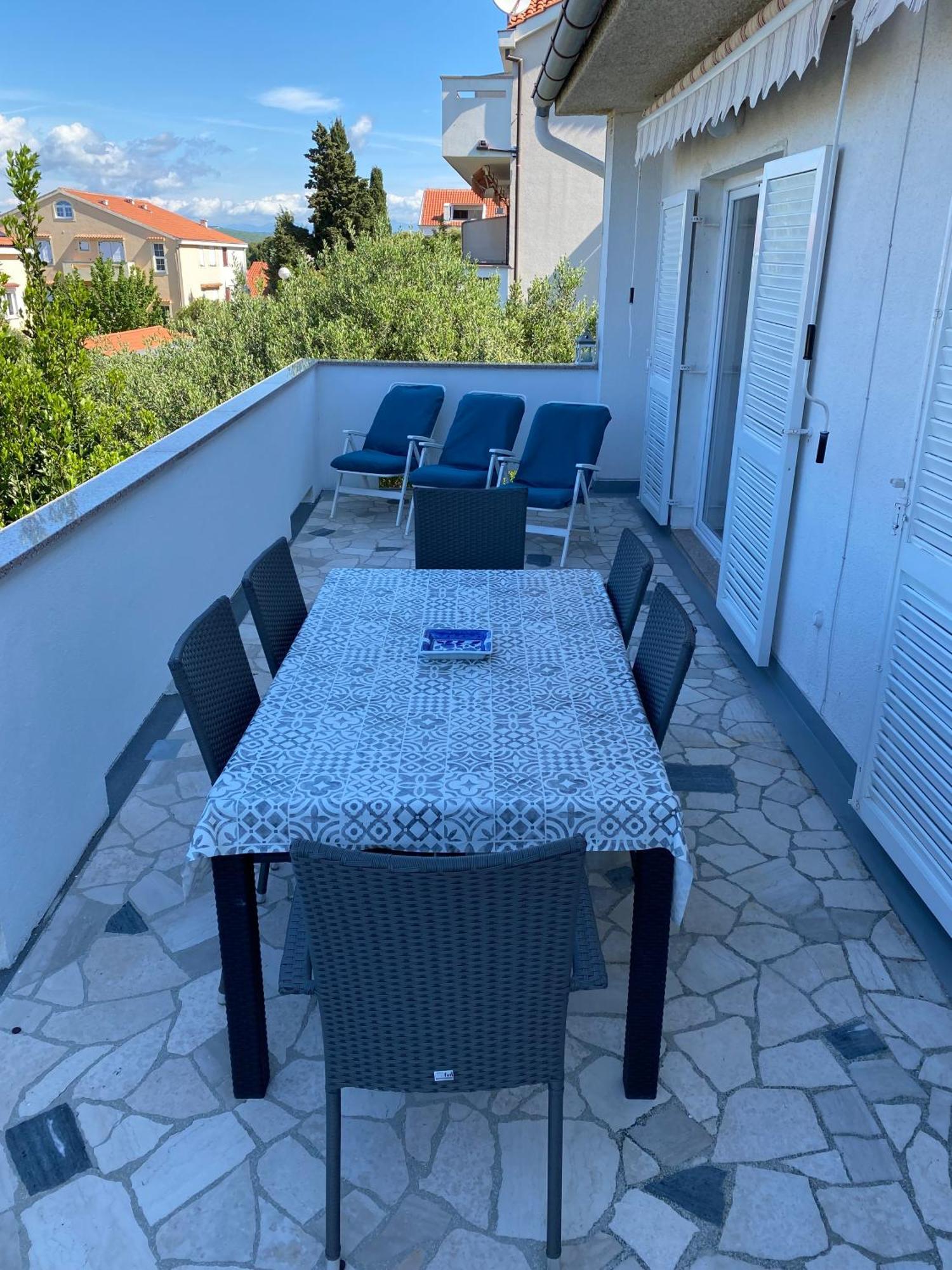 Apartment Lucia Punat Exterior foto